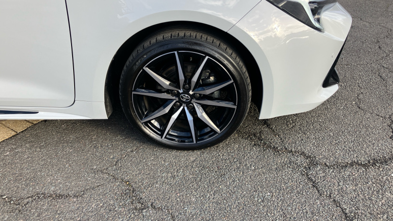 Toyota Corolla 2.0 Hybrid GR Sport 5dr CVT Hybrid Hatchback